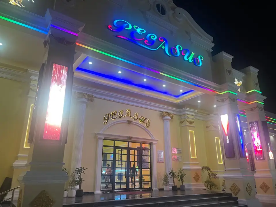 Pattaya Pegasus KTV Karaoke 2
